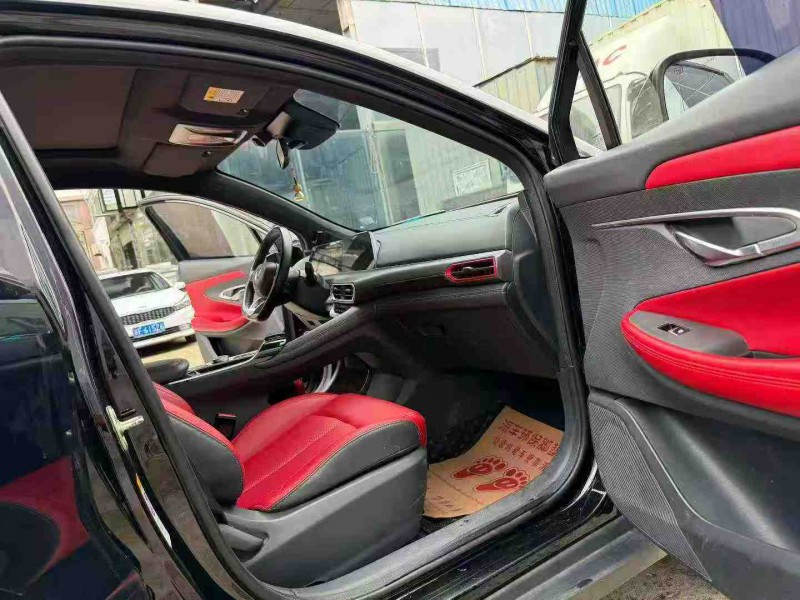 徐州20年长安汽车UNI6