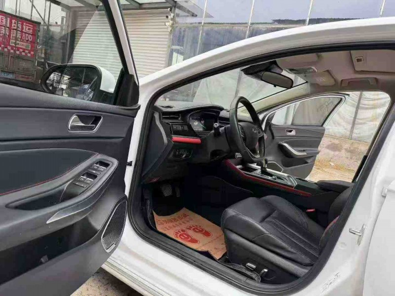 徐州22年奇瑞艾瑞泽4