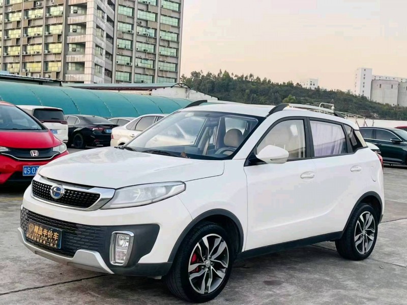 东莞17年昌河Q353