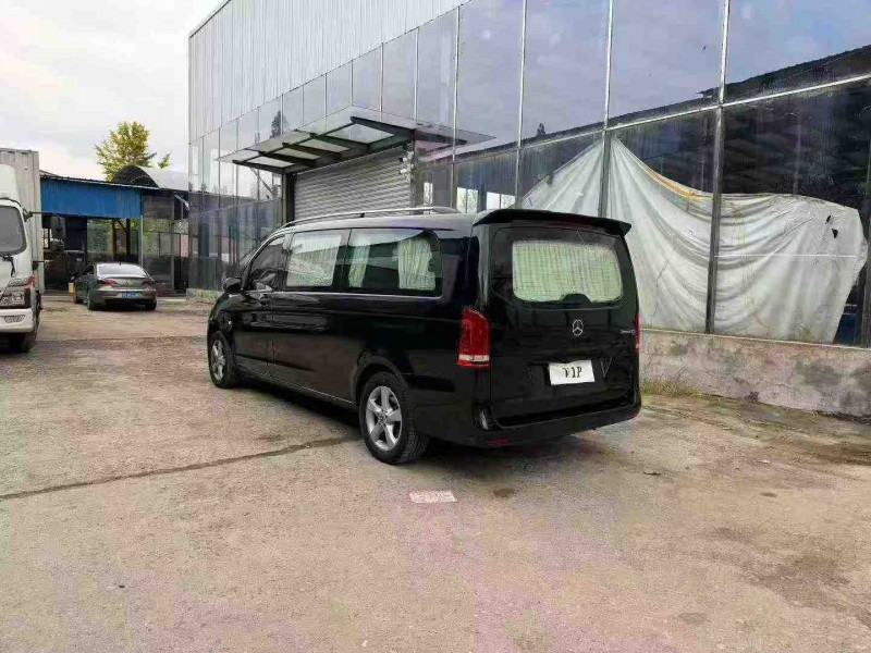 徐州20年奔驰威霆8