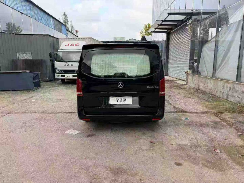 徐州20年奔驰威霆9