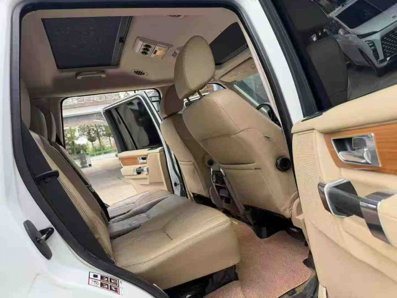 徐州12年路虎发现7