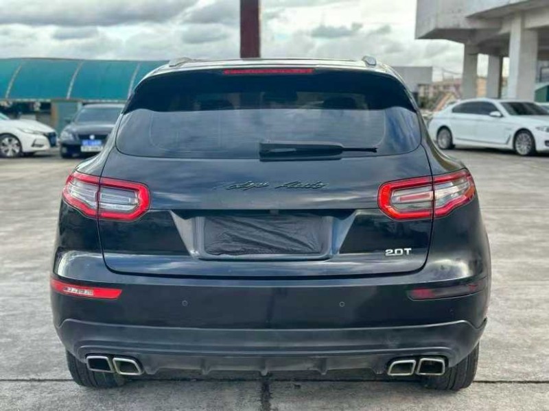 东莞17年众泰SR99