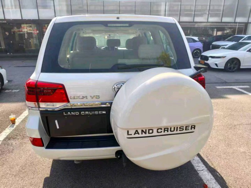 枣庄20年丰田普拉多9