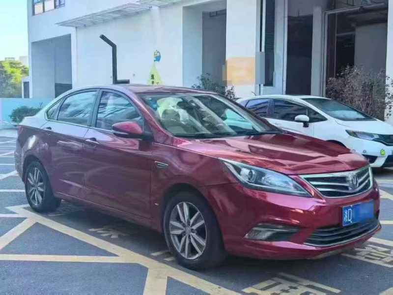 深圳17年长安汽车逸动5