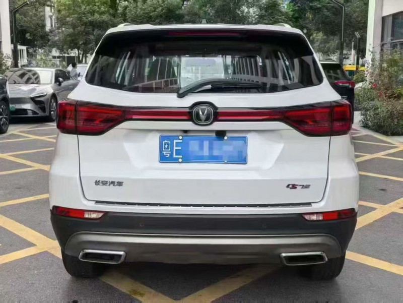 深圳25年长安汽车CS758