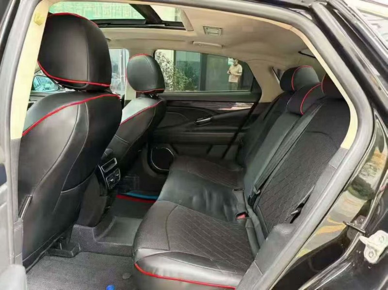 深圳16年吉利博瑞4