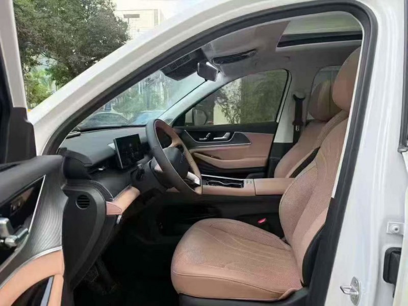 深圳25年奇瑞瑞虎6