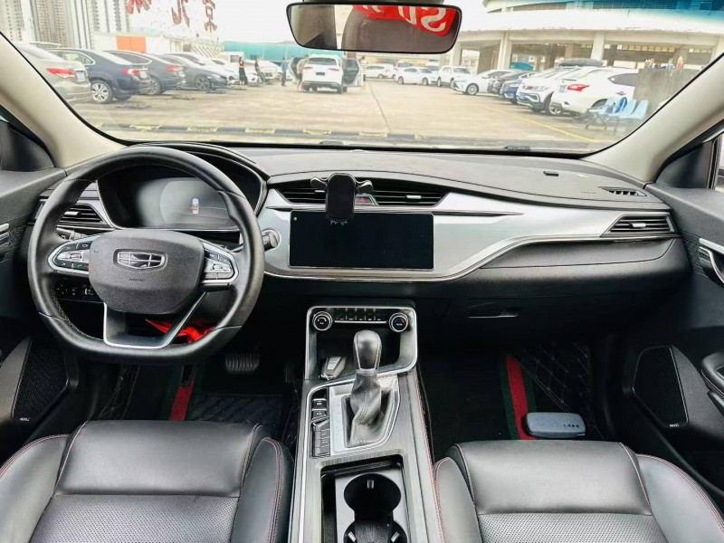 东莞19年吉利缤瑞5