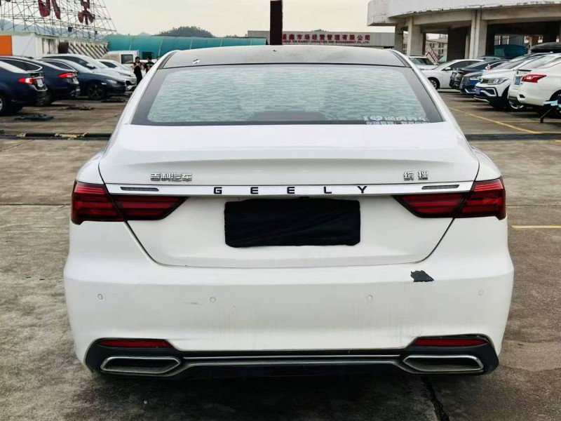 东莞19年吉利缤瑞8