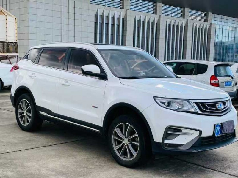 东莞19年吉利博越4