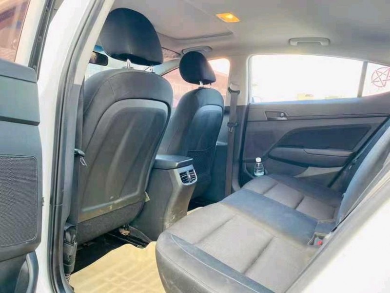 东莞19年现代领动6