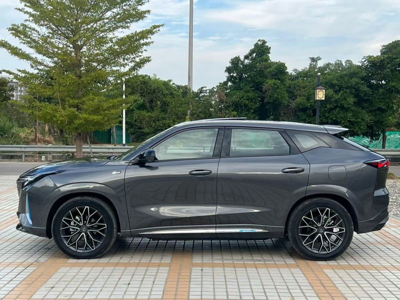 汕头25年长安汽车欧尚3