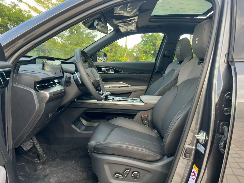 汕头25年长安汽车欧尚4