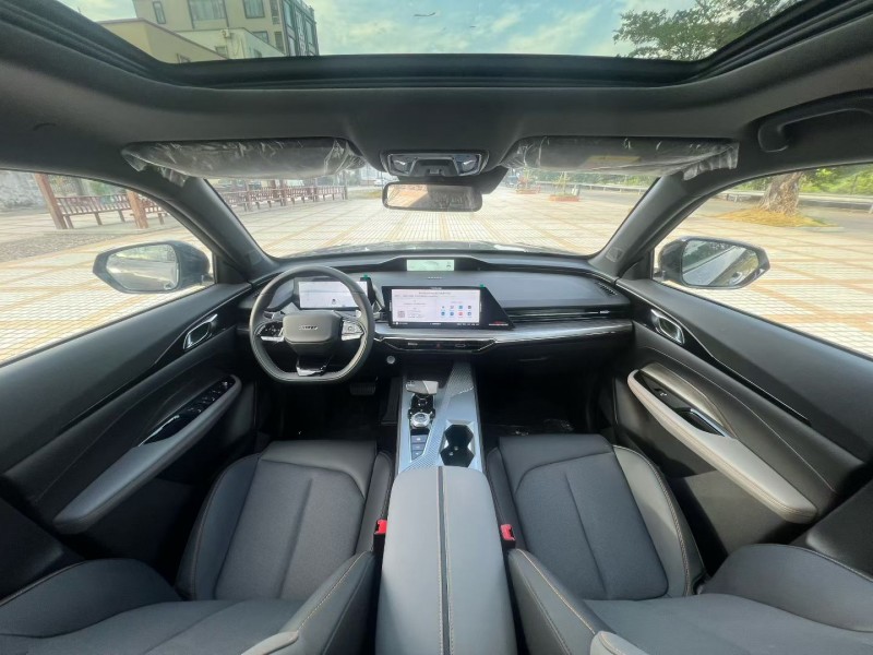 汕头25年长安汽车欧尚7