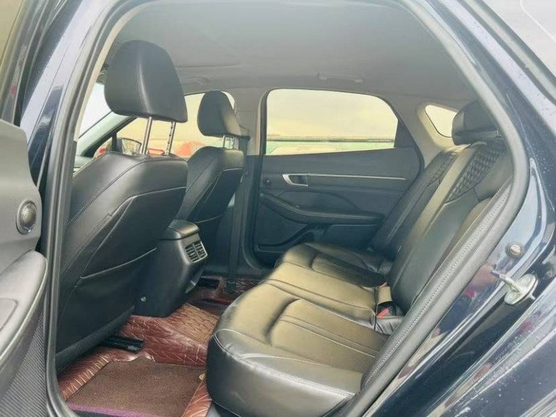 东莞21年现代索纳塔4