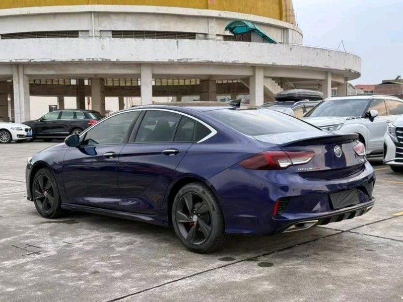 东莞21年别克君威7