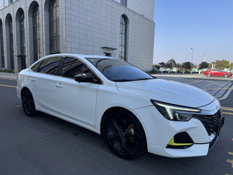 盐城21年荣威i62