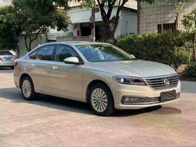 深圳20年大众朗逸3