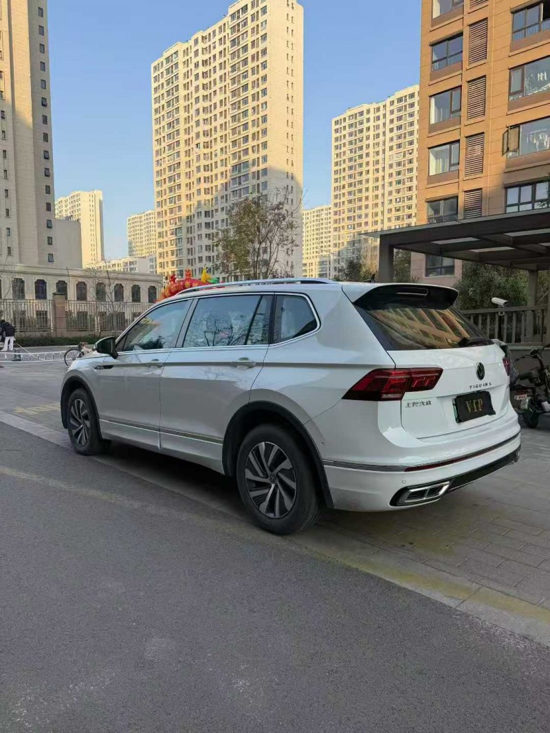 广州25年大众途观3