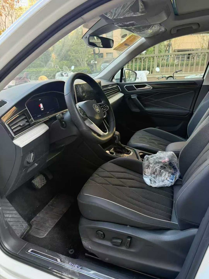 广州25年大众途观8