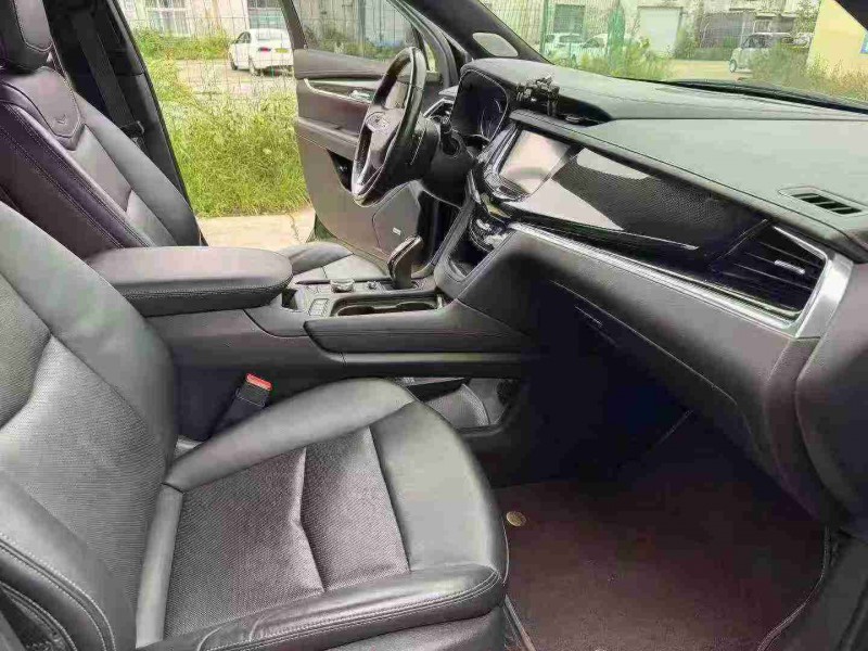 徐州20年凯迪拉克XT65