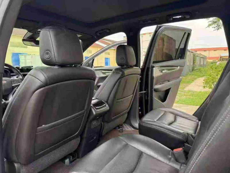 徐州20年凯迪拉克XT68