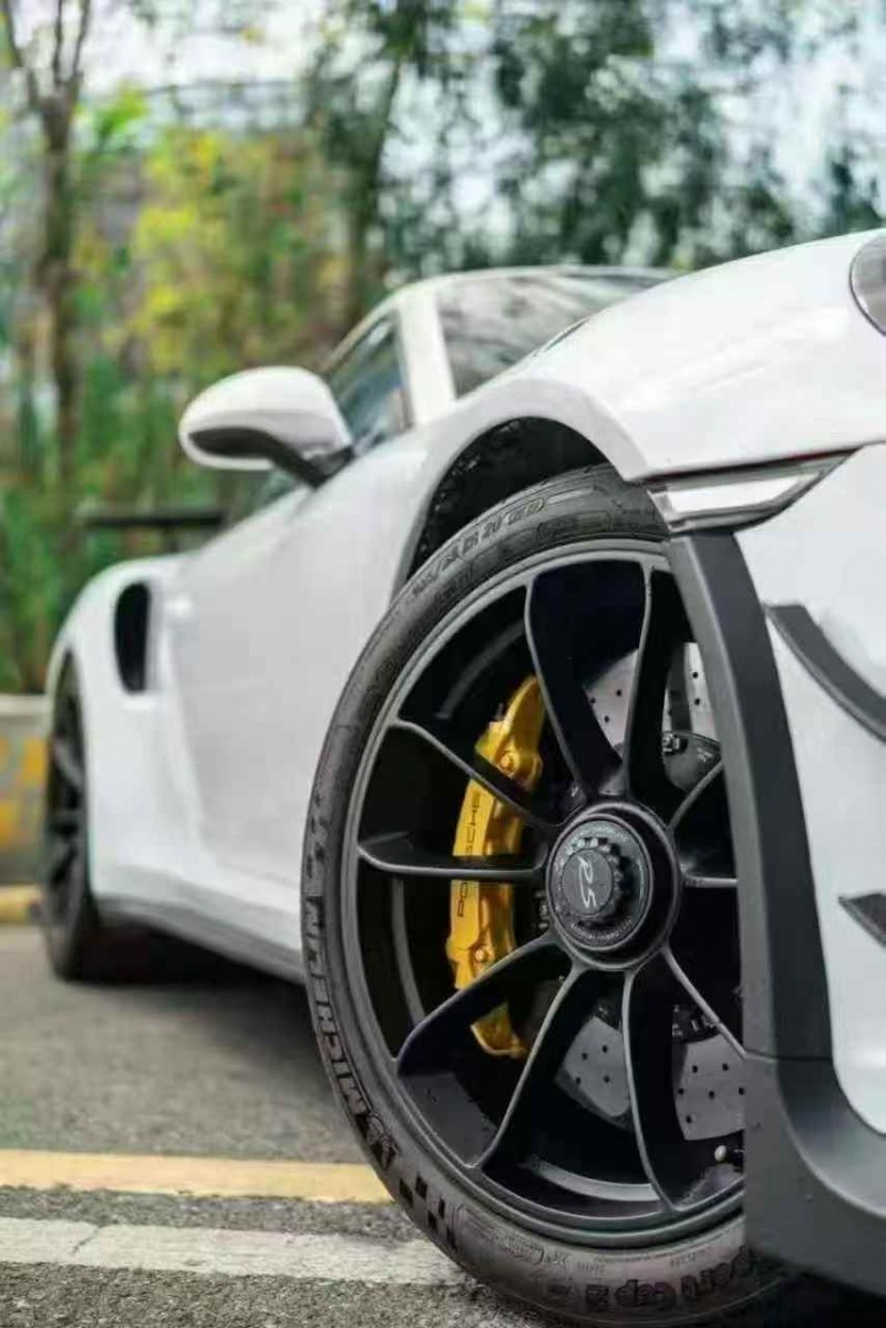 广州17年保时捷9113