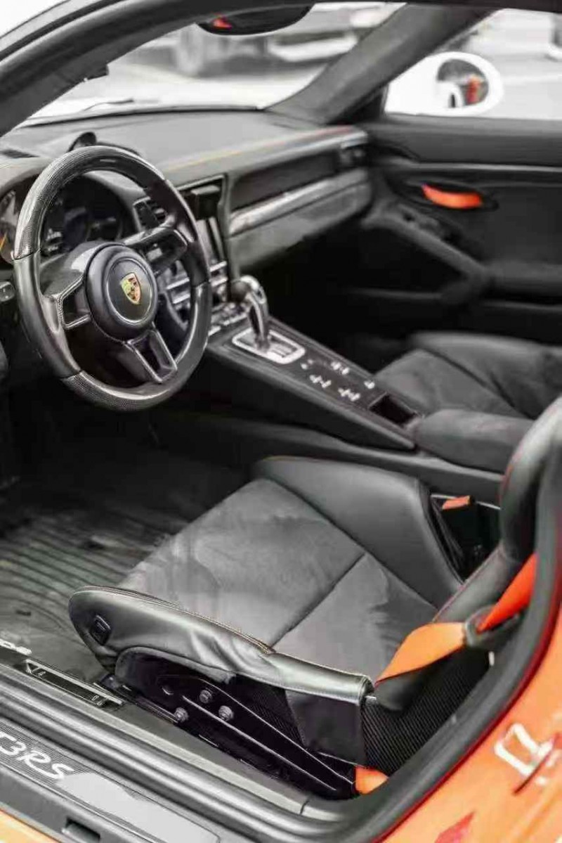 广州17年保时捷9116