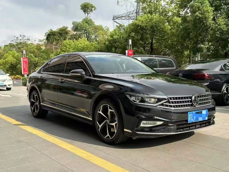 深圳23年大众迈腾2