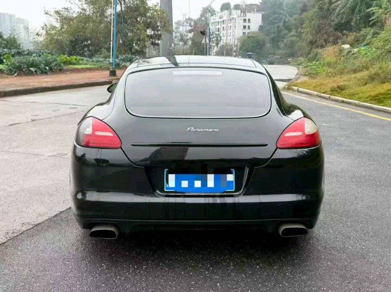 厦门13年保时捷帕拉梅拉9