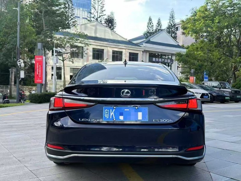 深圳20年雷克萨斯ES9