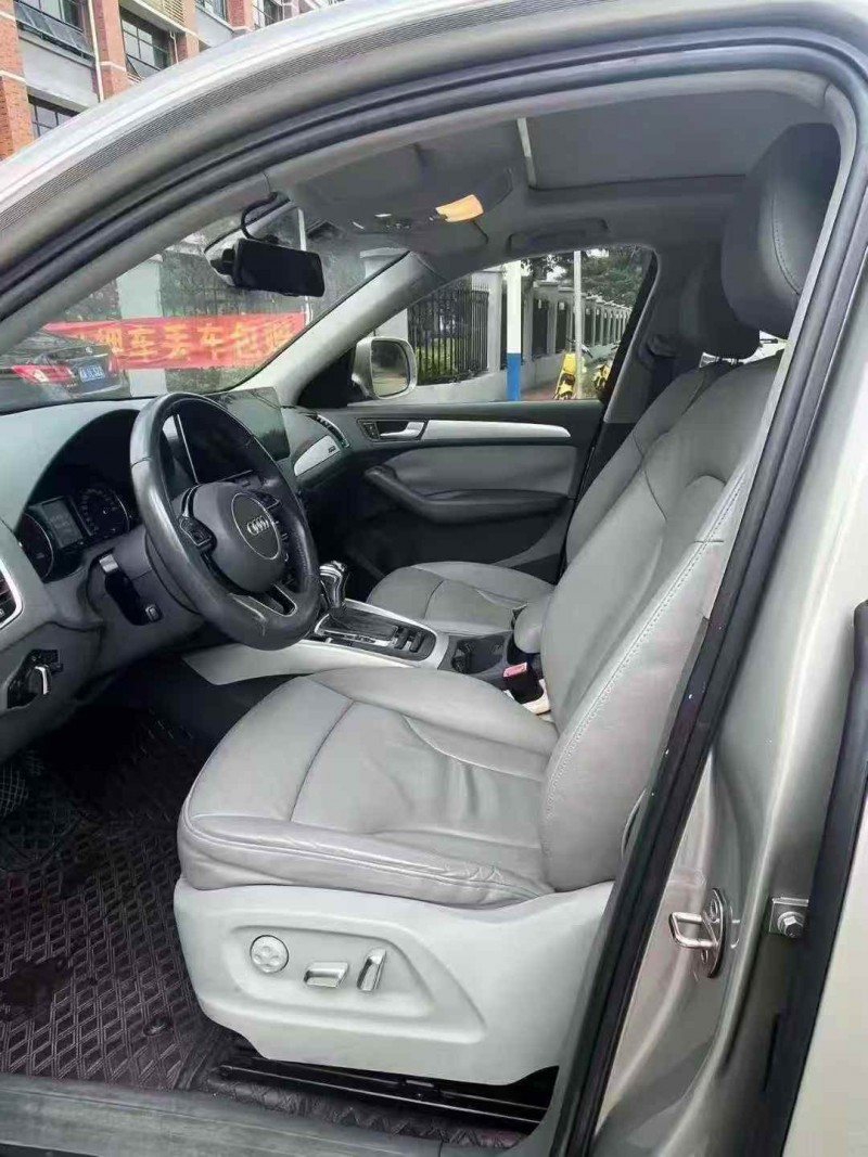 桂林14年奥迪Q54