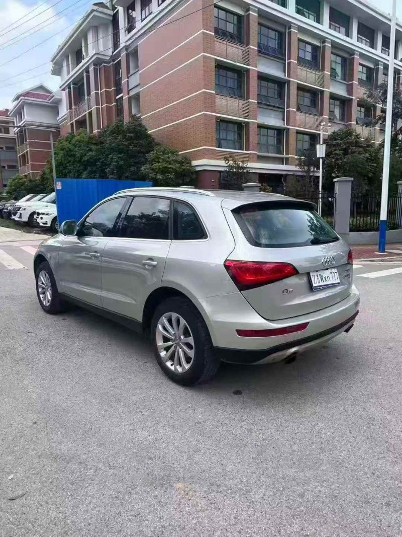 桂林14年奥迪Q57