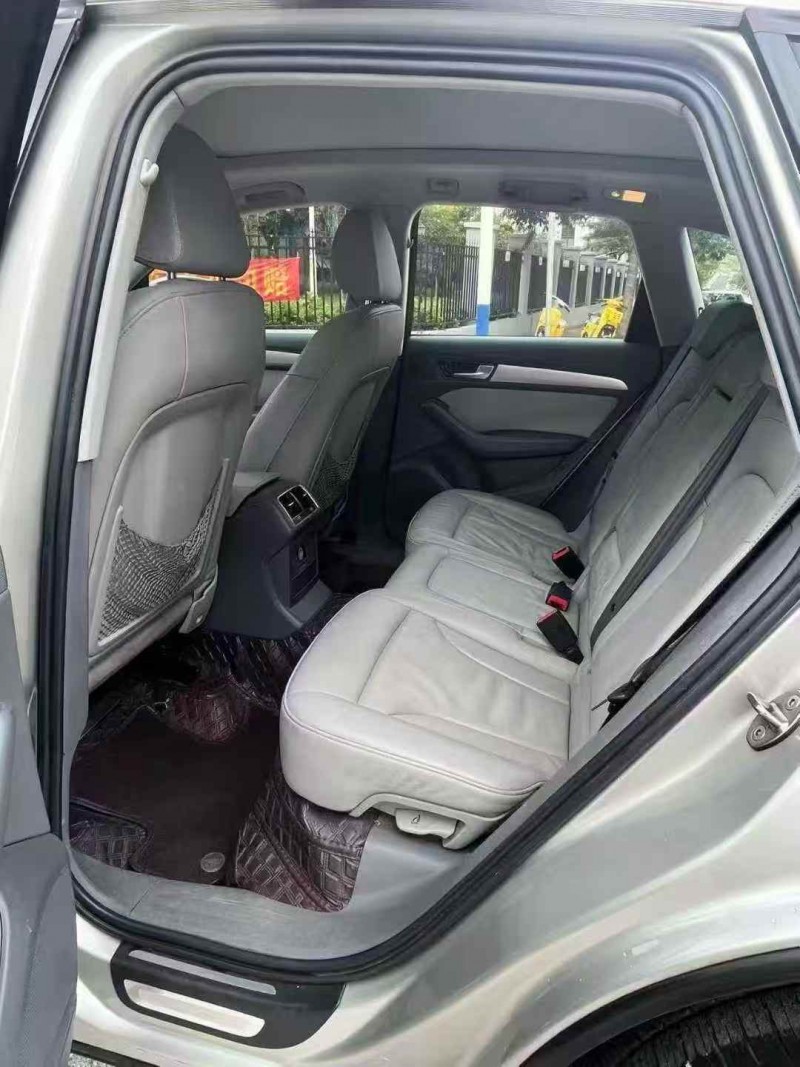 桂林14年奥迪Q58