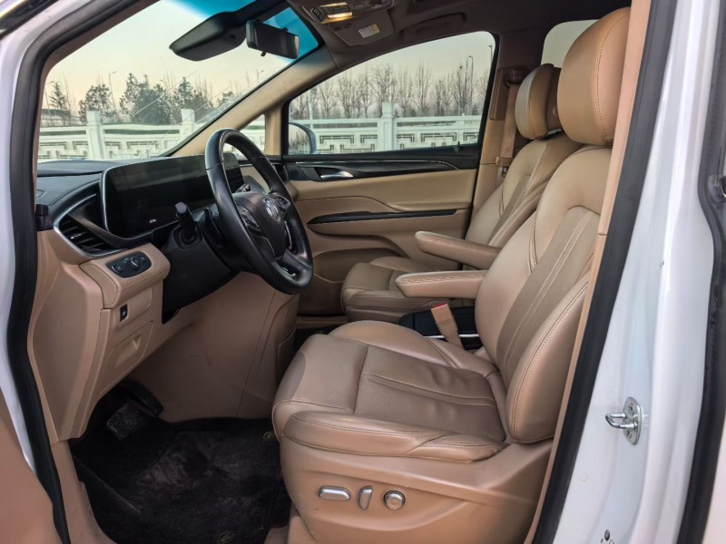 郑州21年别克GL84