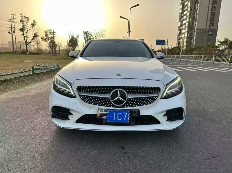 徐州21年奔驰C1