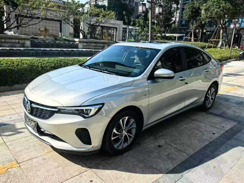 苏州23年别克威朗2