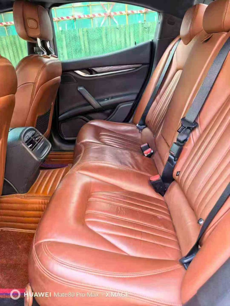 珠海16年玛莎拉蒂Ghibli9