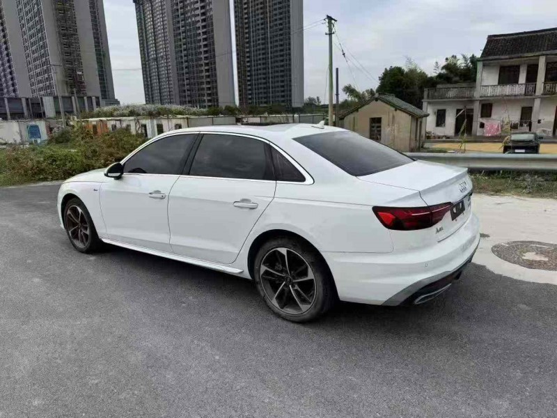 苏州23年奥迪A4L8