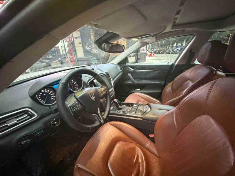 汕头17年玛莎拉蒂Ghibli6