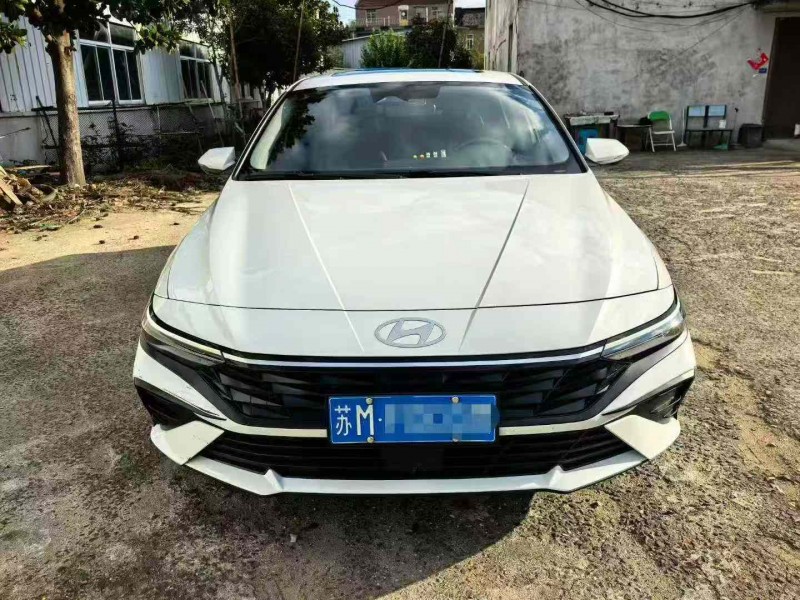 苏州25年现代伊兰特1