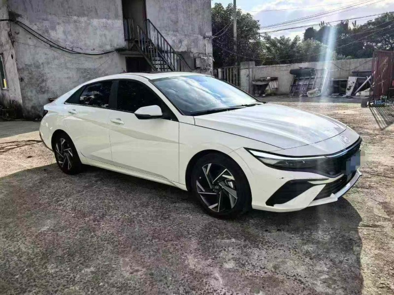 苏州25年现代伊兰特3