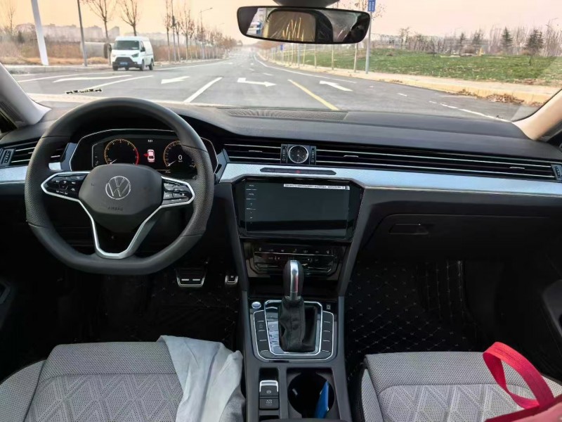 郑州25年大众迈腾5