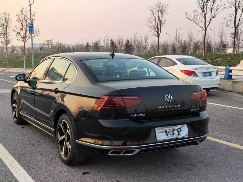 郑州25年大众迈腾7