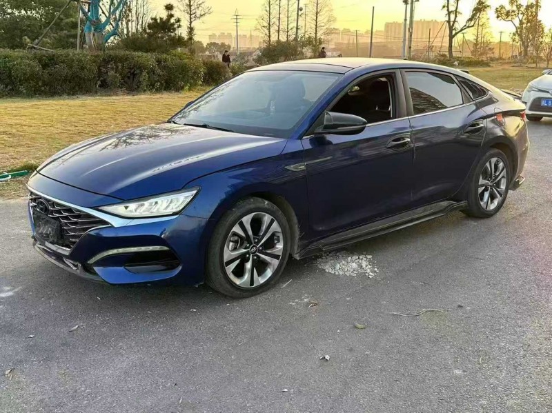 苏州19年现代菲斯塔2