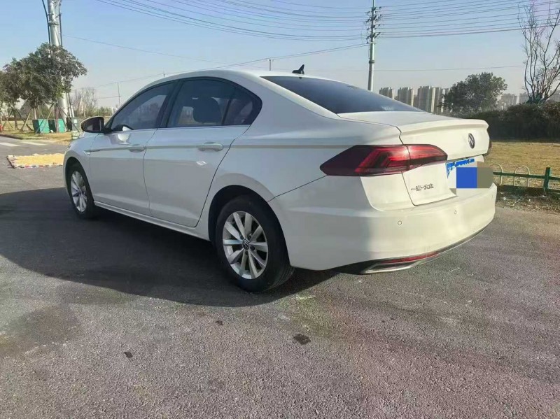 南京20年大众宝来8