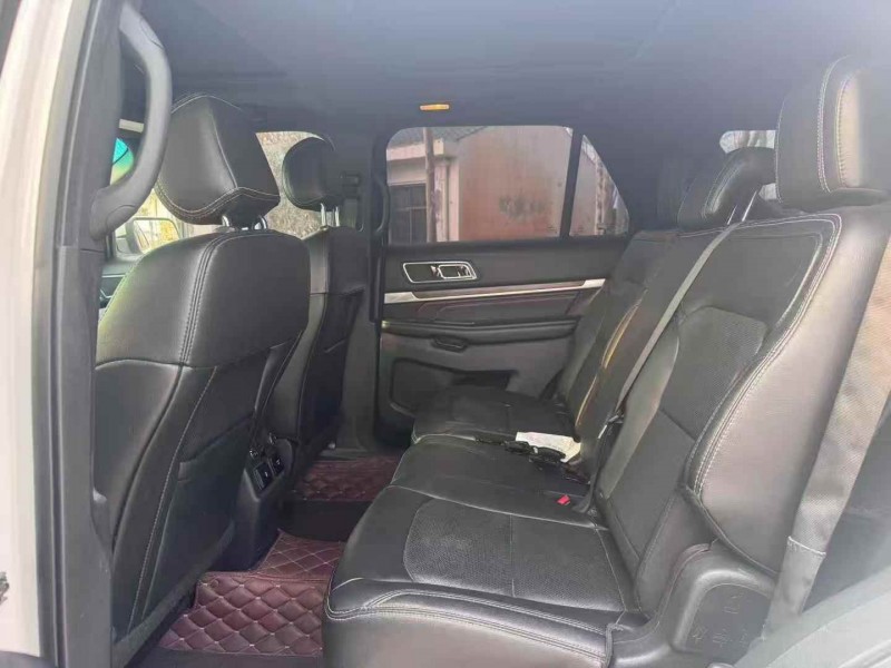 洛阳17年福特探险者5