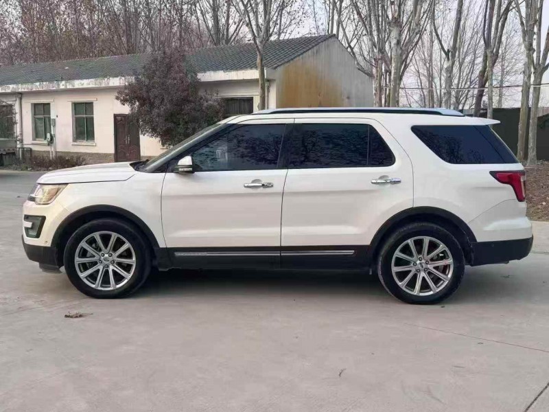 洛阳17年福特探险者8