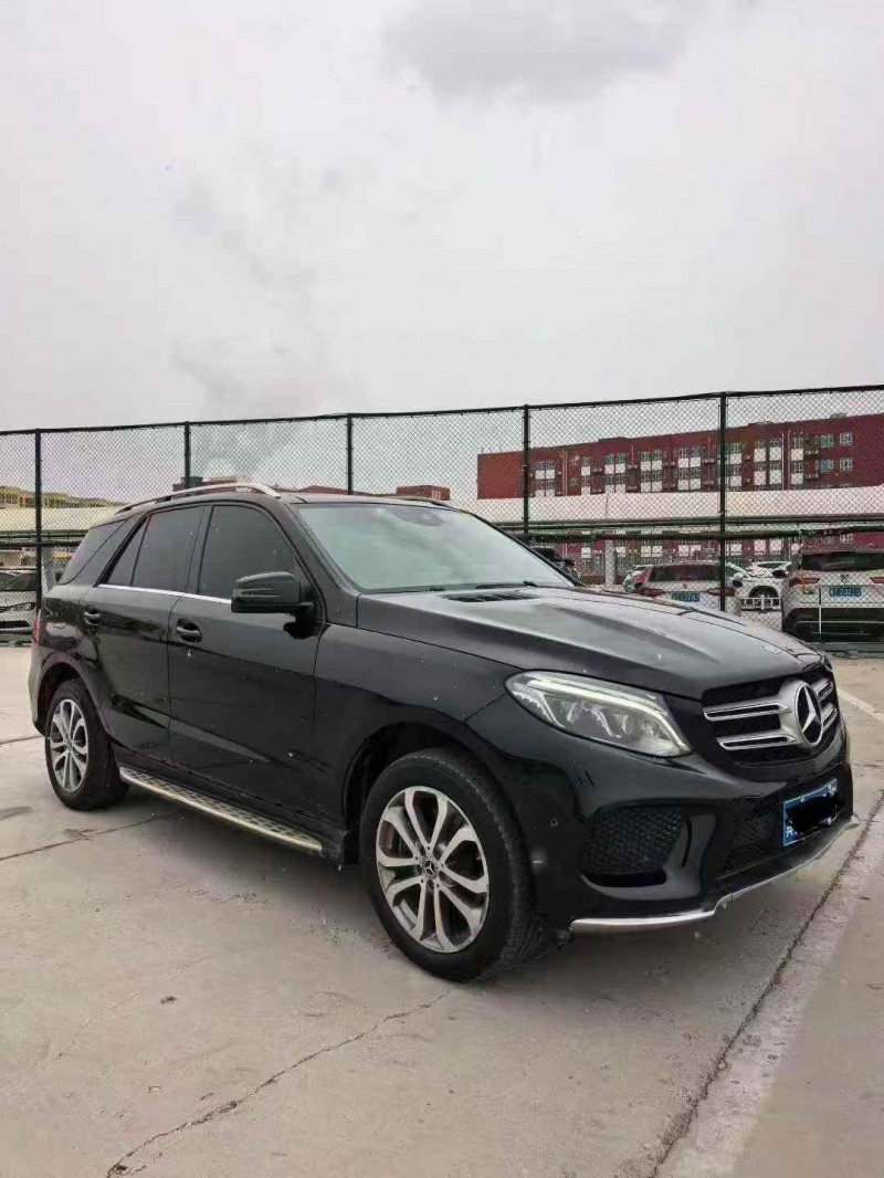 邯郸19年奔驰GLE3